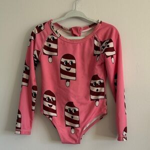 Hugo loves tiki Pink Ice Cream Print rashgaurd